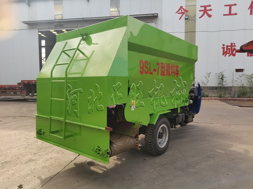 電動(dòng)撒料車是什么？